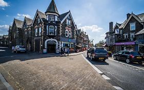 Pass The Keys Cosy Victorian Family Home In Central Windermere
